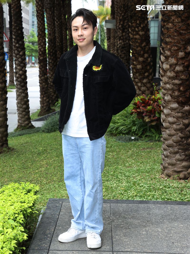 顏佑庭三立新聞網專訪。（記者邱榮吉/攝影）