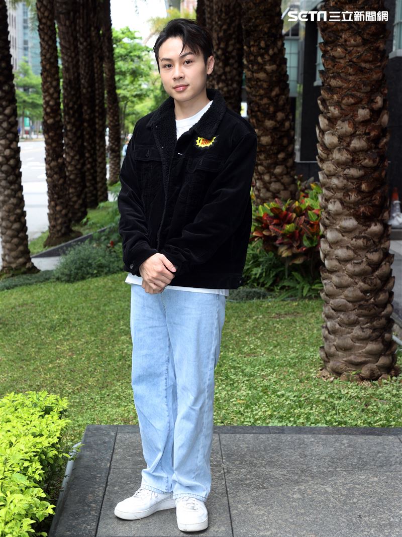 顏佑庭三立新聞網專訪。（記者邱榮吉/攝影）