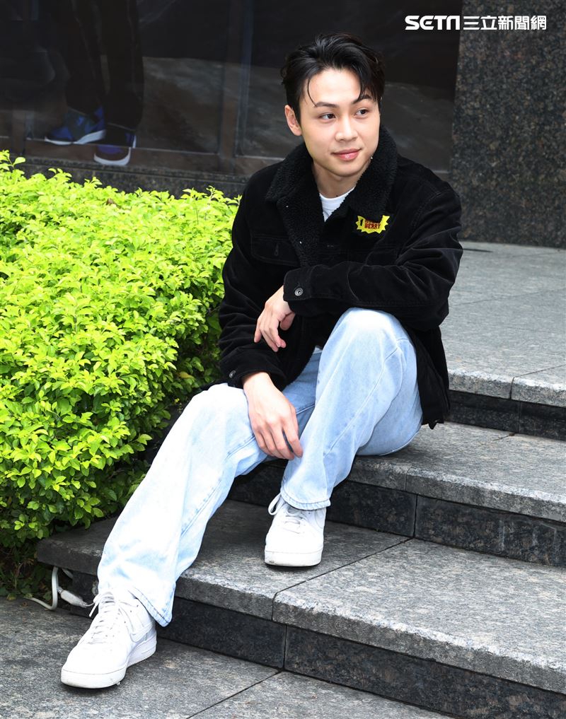 顏佑庭三立新聞網專訪。（記者邱榮吉/攝影）