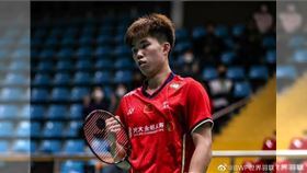 ▲翁泓陽被中媒捧為「林丹接班人」，16強卻無預警退賽。（圖／翻攝自世羽聯微博）