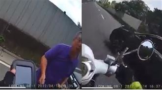 停車不爽付錢！他逼車嗆收費員：搶錢