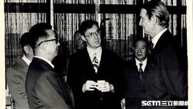 戴軻士（Larry Daks）授權提供