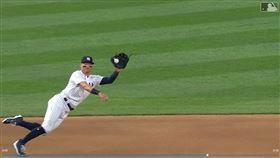 ▲唐納森（Josh Donaldson）美技守備。（圖／翻攝自MLB官網）