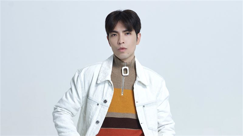 蕭敬騰曝近況有喜訊　「最初的感動」