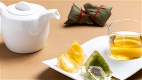 ▲冰粽口味是夏天最受歡迎的「芒果卡士達」及「抹茶紅豆」，每一口都是清涼的幸福好滋（圖／凱撒飯店連鎖提供）