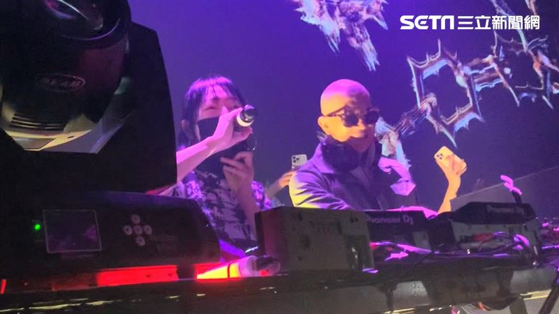 小S深夜告白「我愛具先生」　網驚呆