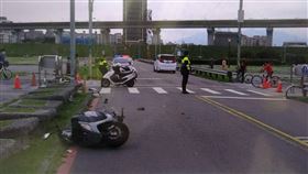 新北市,三重,疏洪道,自摔,車禍