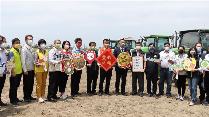 契作高粱播種祈福成就共榮共好美事