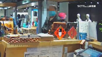 百貨櫃姐包包遭竊　嫌盜刷7萬買珠寶