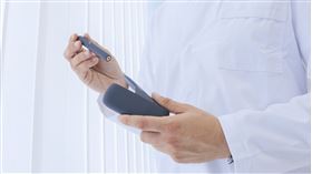 加熱菸「開放像沒開放」？仿美國FDA評估恐曠日廢時