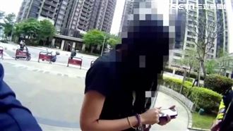 點數到期未告知！女大鬧超商控警收錢