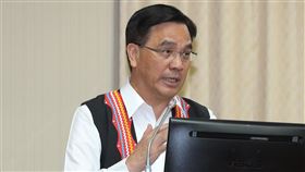 原民會：不能接受公共藝術未兼顧原民立場陸軍航特部公共藝術引起議論，原住民族委員會主任委員夷將．拔路兒29日在立法院表示，所有歷史呈現應有原住民族觀點，反映真相、呈現歷史，不能接受沒兼顧到原住民立場的公共藝術做法，中央社記者張皓安攝  107年10月29日