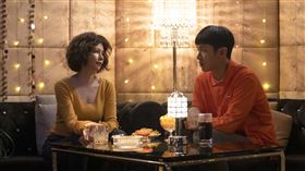 柯震東、徐若瑄共演銀幕情侶《初戀慢半拍》。（圖／甲上提供）