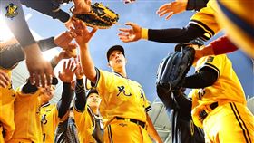 ▲泰迪奪中職生涯首場次完投完封勝。（圖／中信兄弟提供）