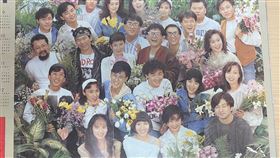 黃韻玲分享滾石雜誌舊照，大咖雲集，包括神隱歌壇多年的陳淑樺（第三排左3）。（圖／翻攝黃韻玲臉書）