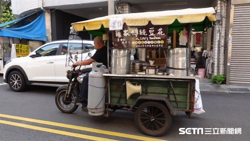 60年古早味豆花　想吃要追得到老闆