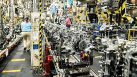 ▲豐田在美國投資引擎產線。（圖／翻攝Motor1網站）