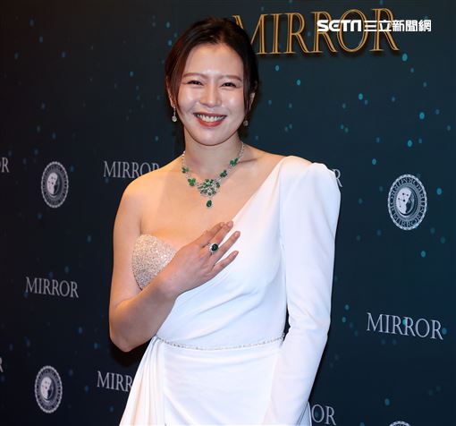 劉品言出席珠寶活動