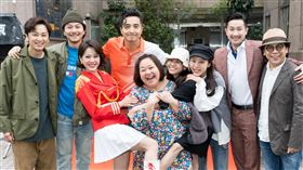 《我的婆婆怎麼把OO搞丟了》／左至右（張書偉、楊銘威、蘇晏霈、王少偉、鍾欣凌、黃姵嘉、林筳諭、Darren邱凱偉、許傑輝） 開拍迎捷報！電視劇《我的婆婆怎麼那麼可愛》熱銷中韓！。（圖／群之噰傳播股份有限公司、伯樂影業股份有限公司提供）