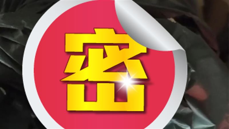 垃圾擺1個月「蛆狂竄」　網嘔：快逃