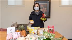 蔡英文出席「農委會寵物管理科動起來啟用儀式」暨參訪「2022城南有意思之春日好好市集」。（圖／總統府提供）