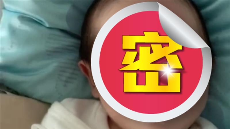佘詩曼浴袍上陣　乾兒「比我媽漂亮」