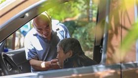 中國,浙江,媽媽,帕金森氏症,曹加齊（圖／翻攝自杭州日報）