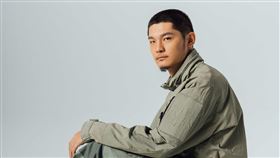 高雄再公布跨年卡司  Leo王登台獻唱高雄市政府20日再公布跨年高流舞台卡司，將有「嘻哈金曲歌王」Leo王登台。（高雄市政府提供）中央社記者曾以寧傳真  110年12月20日