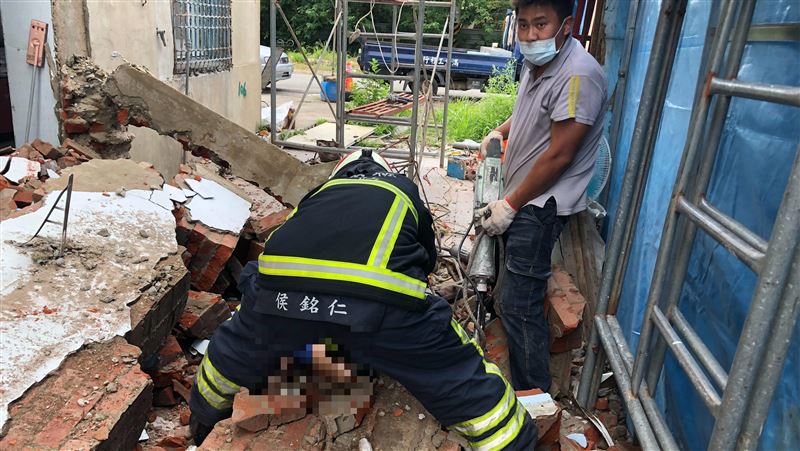 拆屋遭牆體重壓　工人頭部重創亡