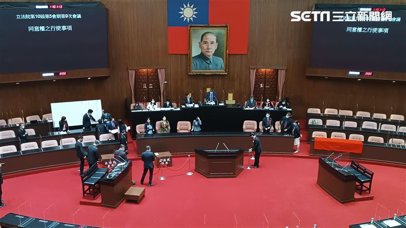 檢察總長邢泰釗人事同意權過關