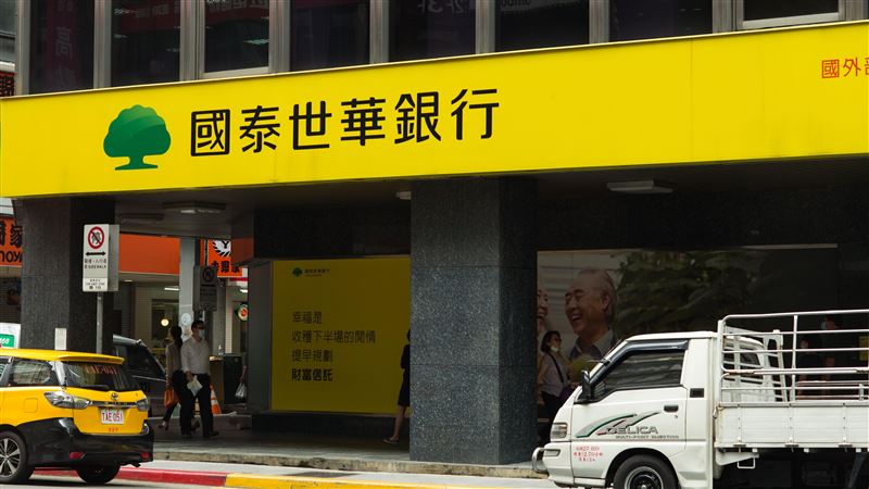 10億重建信任4／蔡宗翰代理國泰世華董座