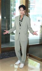 胡宇威、周丹薇和李運慶出席《親愛的亞當》記者會。（圖／記者邱榮吉攝影）