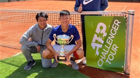 ▲曾俊欣在西班牙穆西亞挑戰賽封王。（圖／翻攝自曾俊欣臉書粉專）