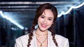 Sandy傳承了父親優異主持能力，然而她分享曾犯過「致命錯誤」。（圖／翻攝自吳姍儒IG）