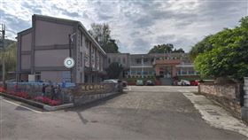 獅潭鄉戶政事務所，1課員確診2隔離，放空城，(圖／翻攝自Google Map)