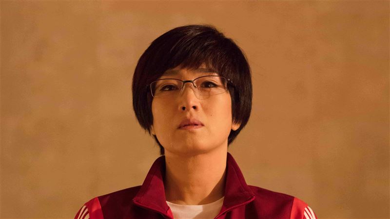 鞏俐神還原女排教頭！球員崩潰大哭