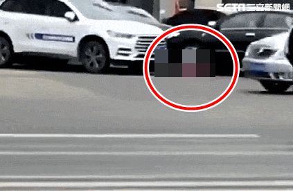 悚！女倒車輾死老婦　一查死者是她媽