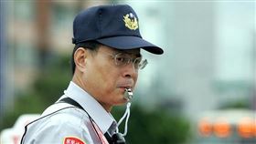 警察、交警、交通警察-flickr-Michael Rehfeldt-https://www.flickr.com/photos/ipjmike/117549828