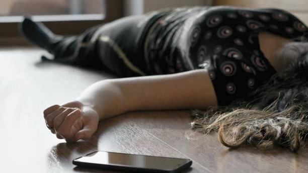 女染疫家中病死…同居人手寫信訴悲慟