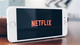 Netflix
https://www.flickr.com/photos/stockcatalog/40970932765/in/photolist-25qsJUv-H924JT-H92fN6-H9254F-23maZh2-fyxtiP-53Cefq-23CyKEu-enTcZ-9dV6h9-H925nr-25qsEmn-3ebj5L-2jzn8Xr-7chCMD-4eFksc-Y6hF4-25
