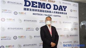 宏碁集團創辦人施振榮28日應邀出席「國家生技研究園區招商暨人才與技術媒合會」生醫產業趨勢論壇。（圖／記者戴玉翔攝影）