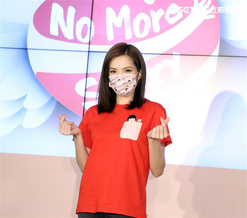 許瑋甯出席家扶基金會活動，認為自己是個引導型媽媽。（記者邱榮吉/攝影）