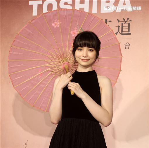 圍棋頂尖高手黑嘉嘉代言空調