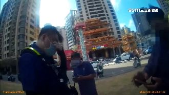 「不代領包裹就跳河」警一聽驚：詐騙