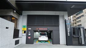 ▲從手機APP預先查看可停車或取車的時間完成預約（圖／業者提供）