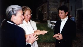 《莫札特餐酒館》。（圖／東森提供）