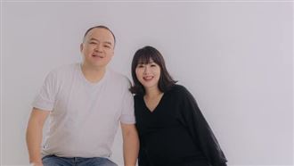 明金成逝4週年！妻獨養龍鳳胎發文揭近況