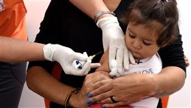 新冠肺炎升溫之際，專家及醫師提醒，未來流感可能反撲，民眾不可輕忽。（圖／台灣賽諾菲提供）