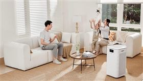 ▲3M本次嶄新推出良好呼吸環境而生的「呵護好眠款FA-S501全濾型空氣清淨機」，提供呼吸道敏感者及照護者選擇，具有「速淨氣」、「除病菌」、「靜悄悄」、「好信賴」 四大安心特色。（圖／業者提供）