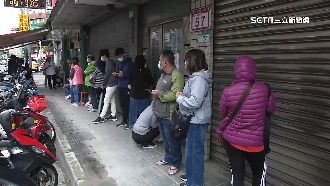 週日買快篩不限單雙　藥局半小時完售